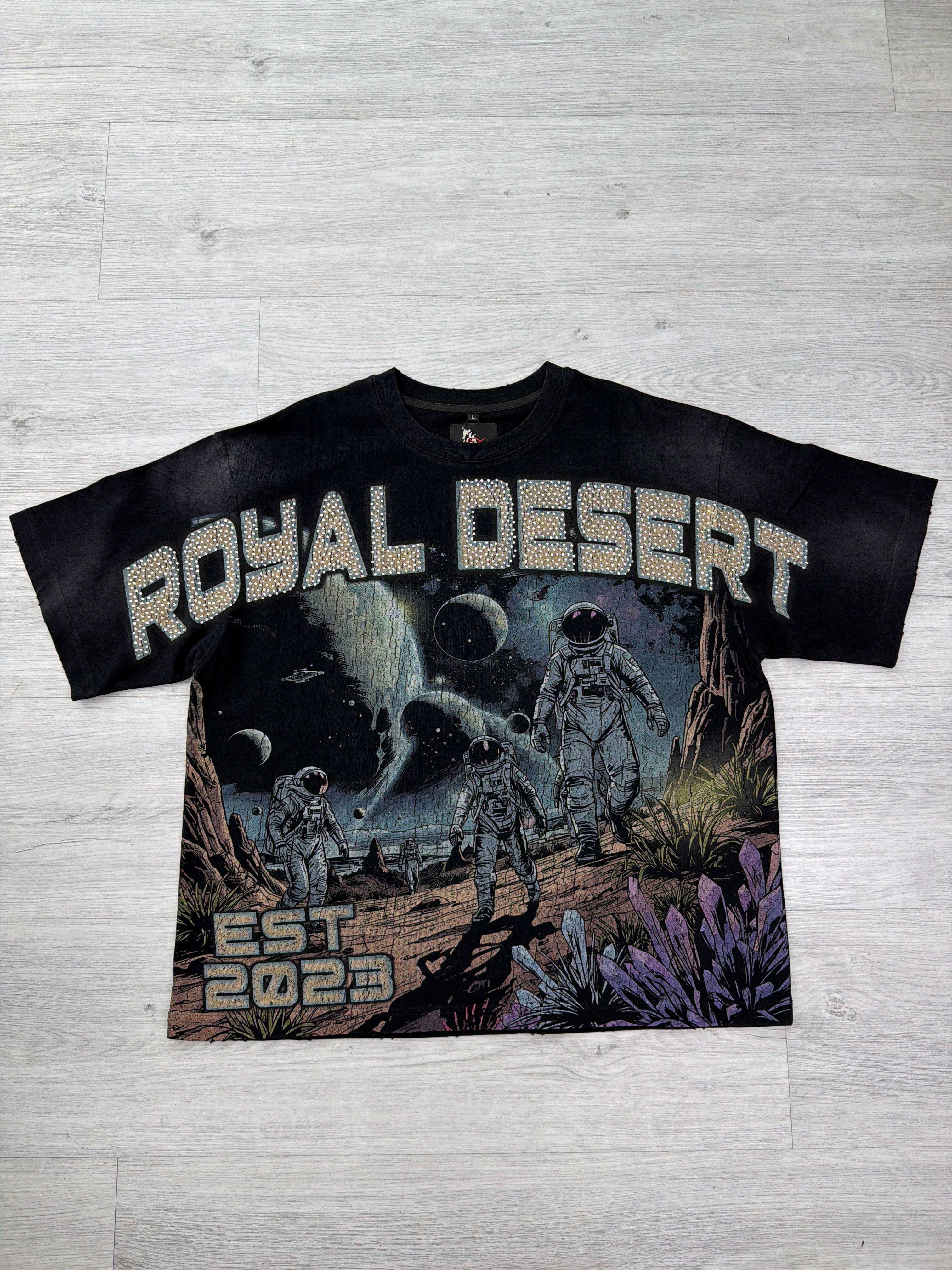 Royal Desert walking on moon black and tan tee