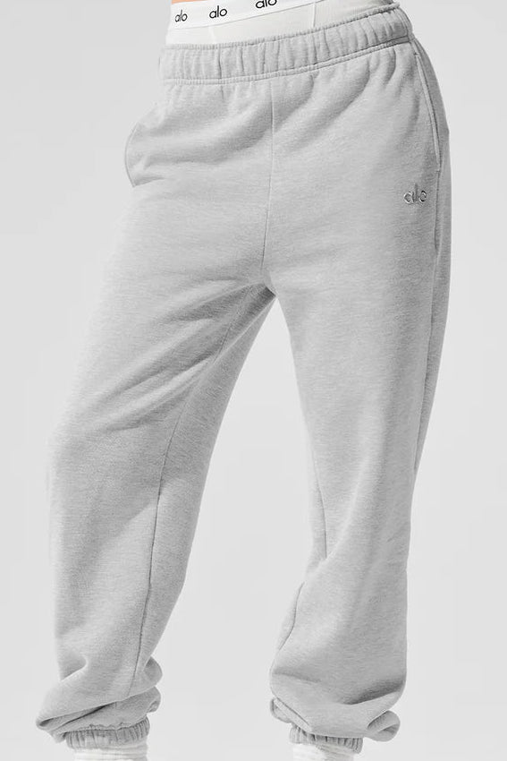 Alo accolade grey sweatpant