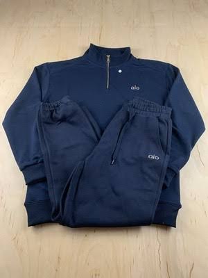 Alo navy blue quater zip set